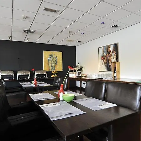Golden Tulip Velp 4*