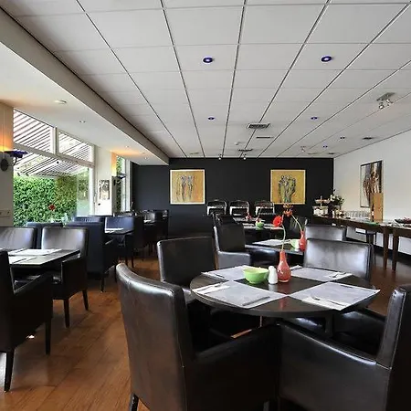Golden Tulip Velp Hotell 4*