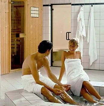Golden Tulip Velp 4*