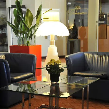 Golden Tulip Velp 4*
